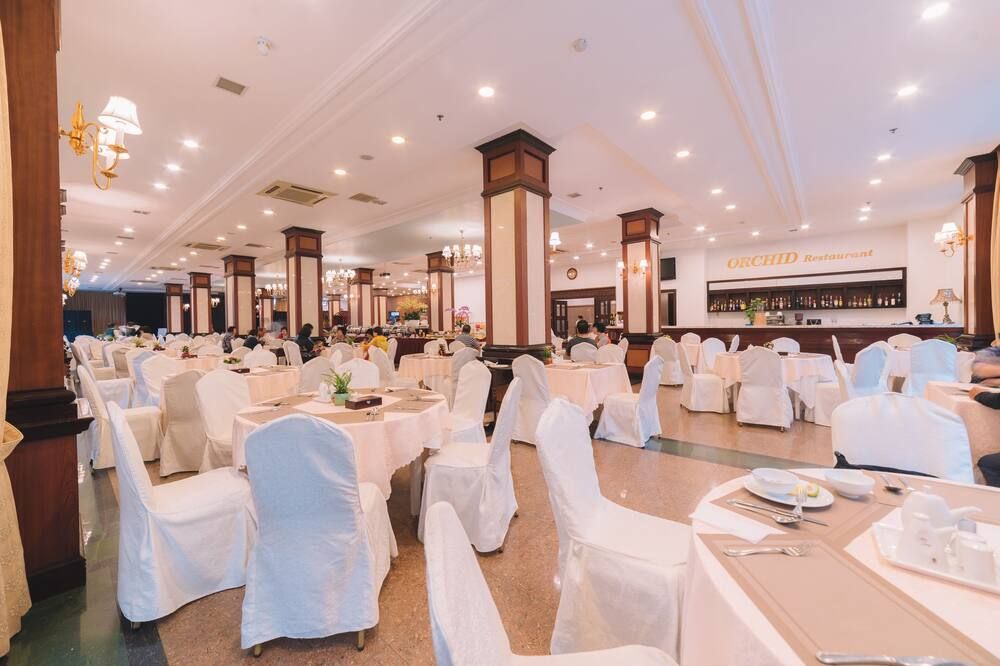 قاعة الولائم