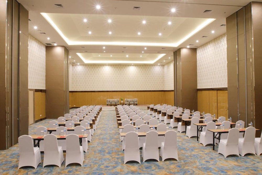 غرفة الاجتماعات