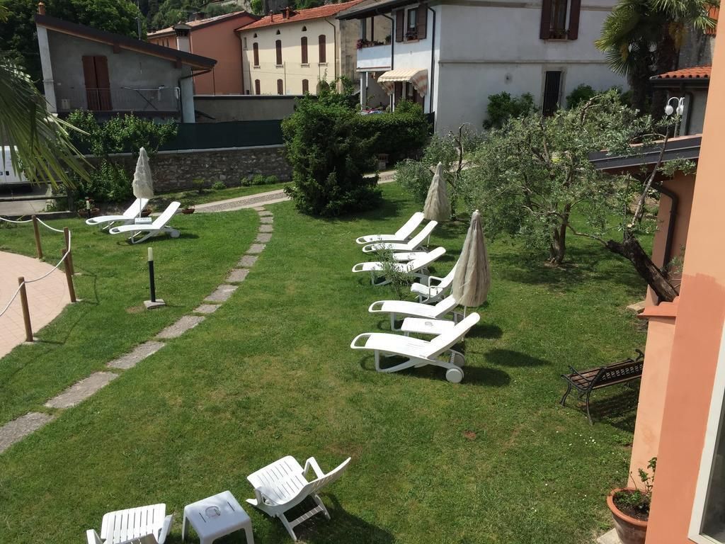 شرفة مرصوفة صورة