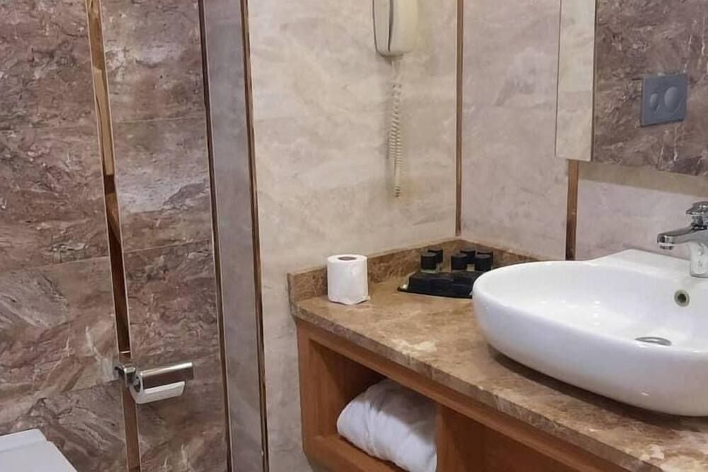 آخر صورة