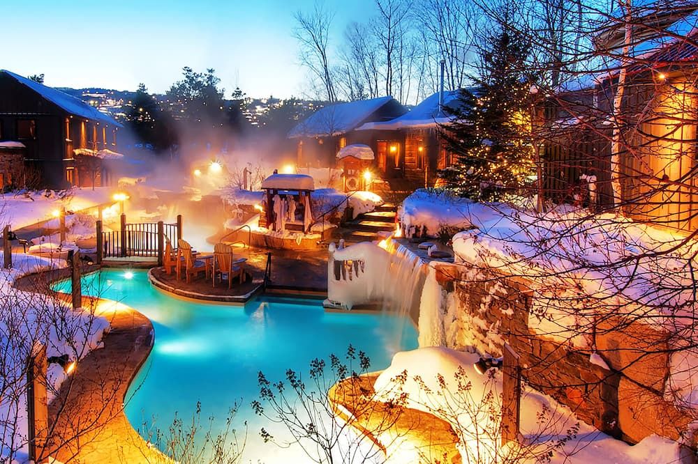 حوض السباحة