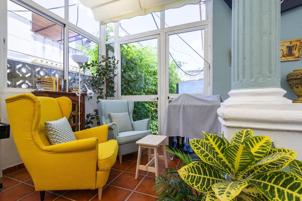 غرفة معيشة صورة