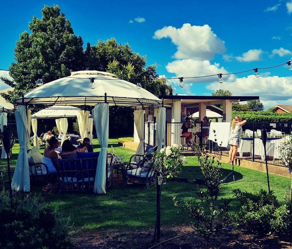 شرفة مرصوفة