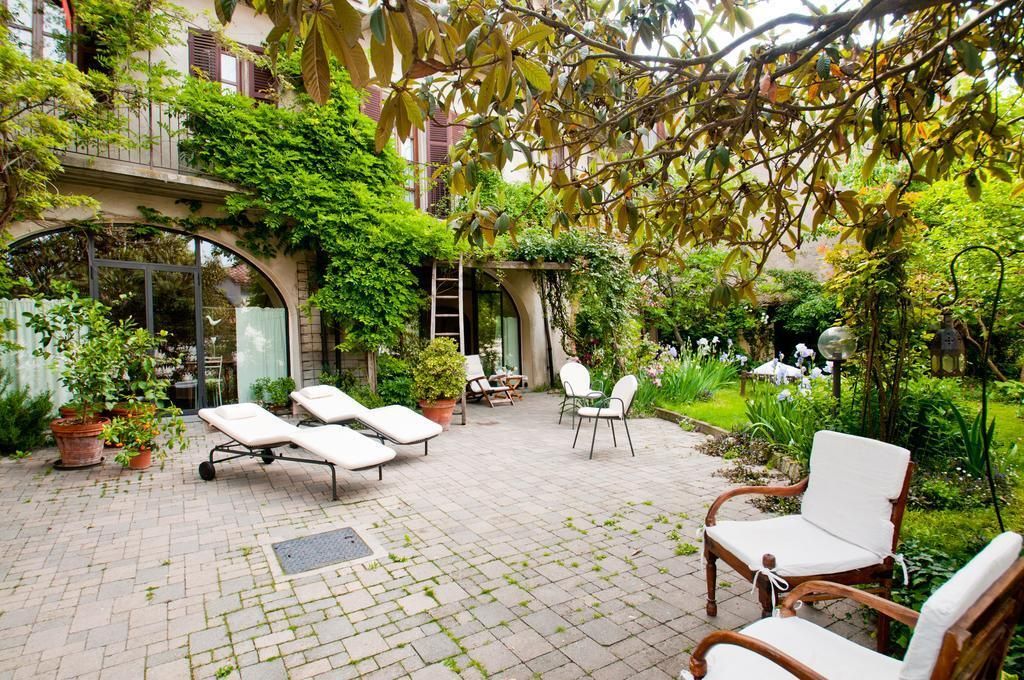 شرفة مرصوفة صورة