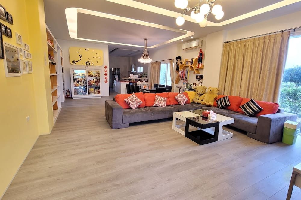 غرفة معيشة صورة