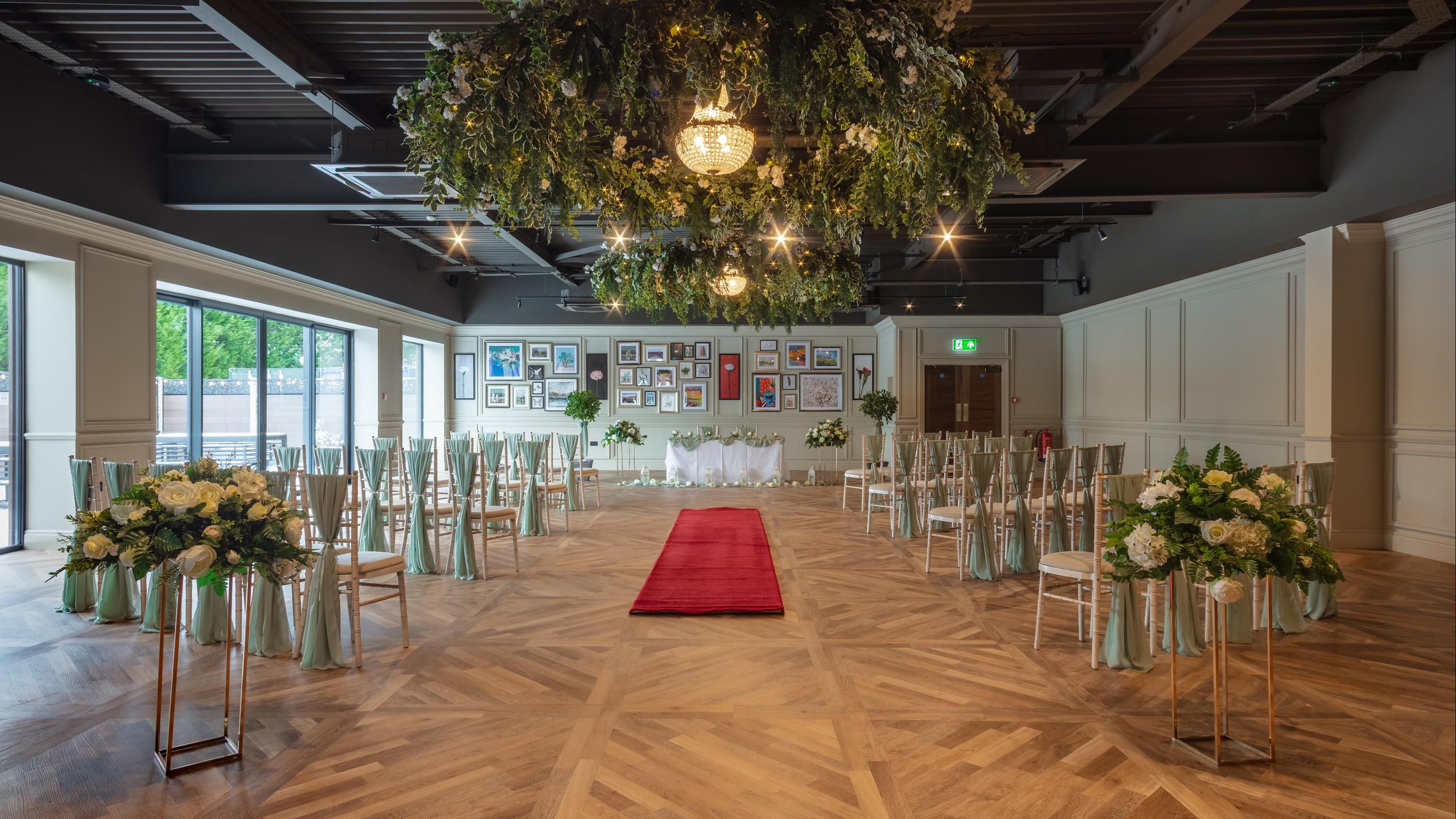 غرفة الاجتماعات