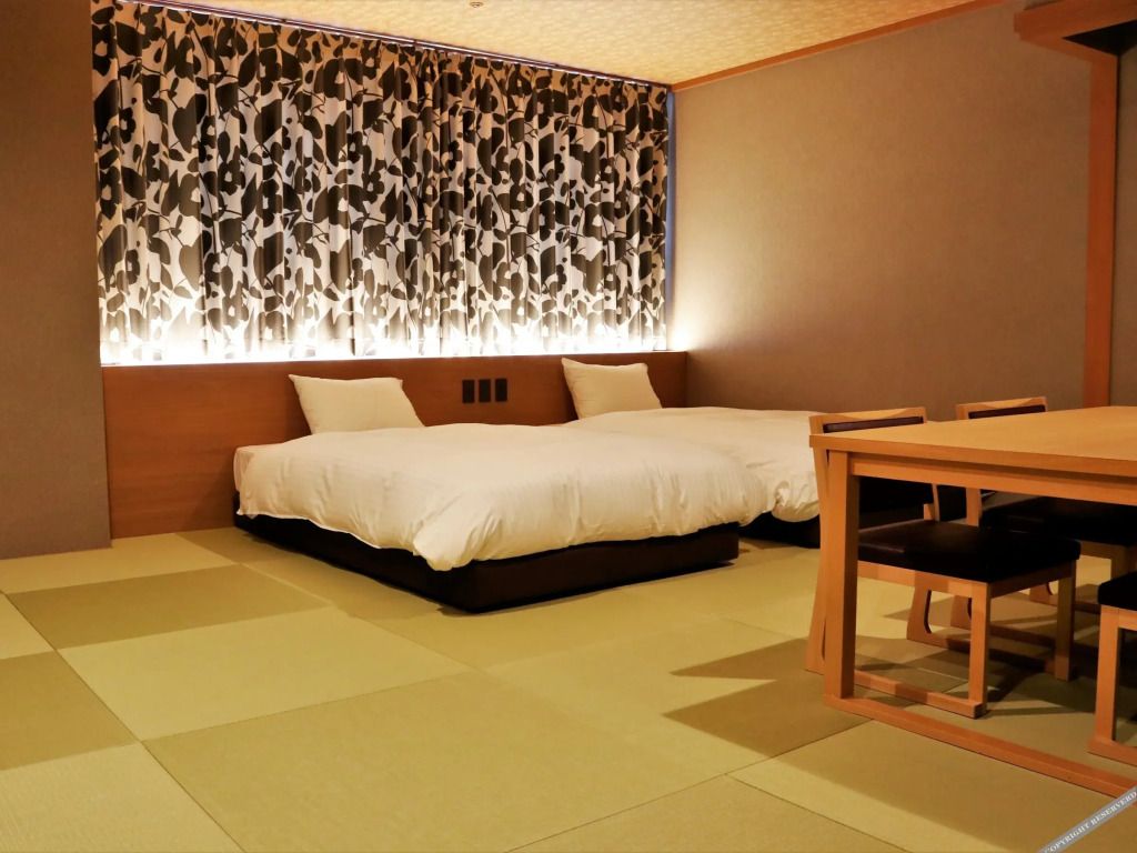 آخر