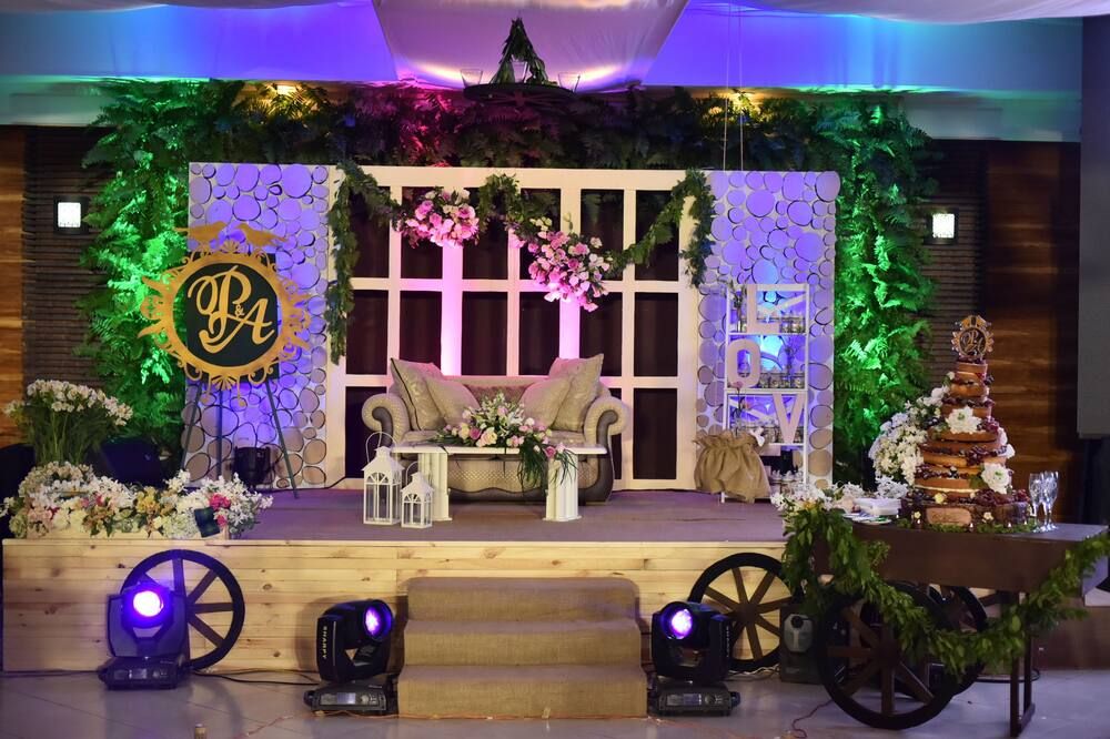 شرفة مرصوفة