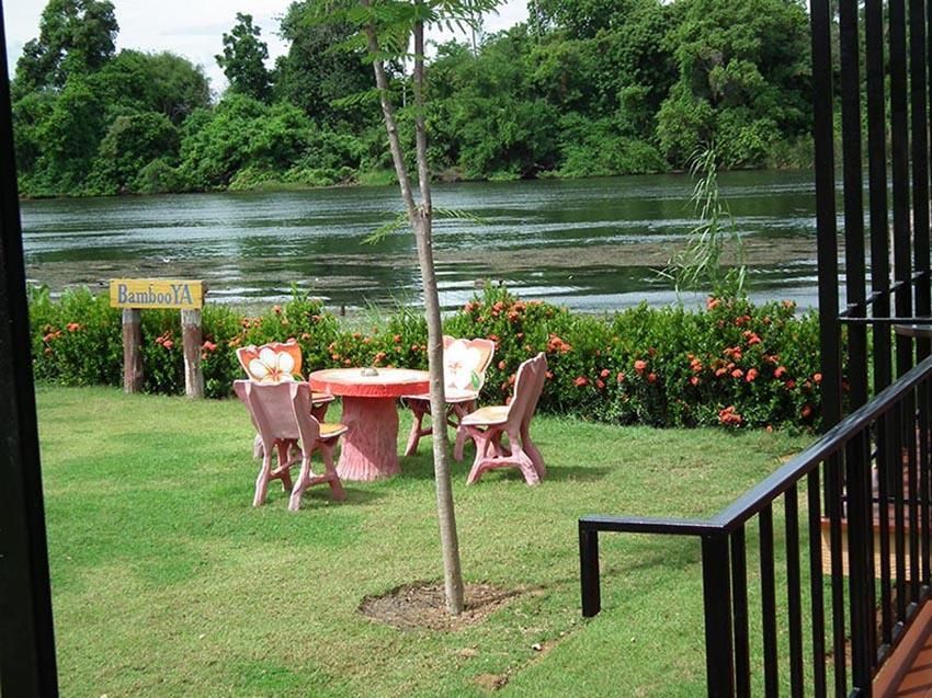 شرفة مرصوفة صورة