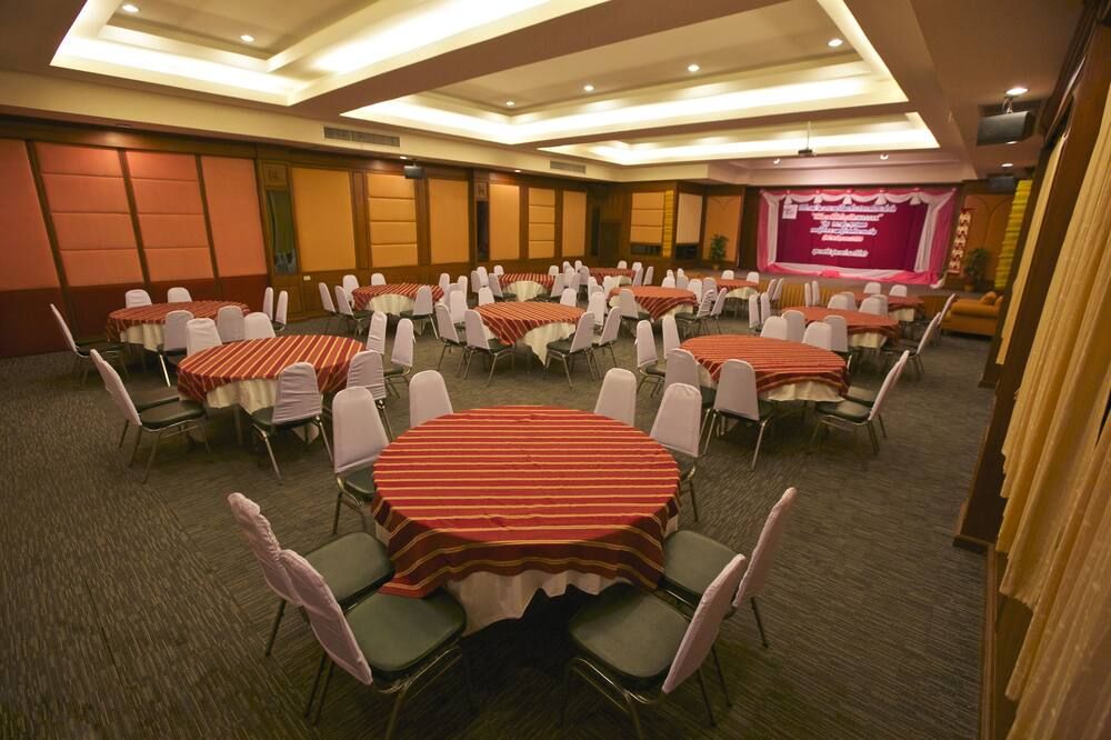 قاعة الولائم