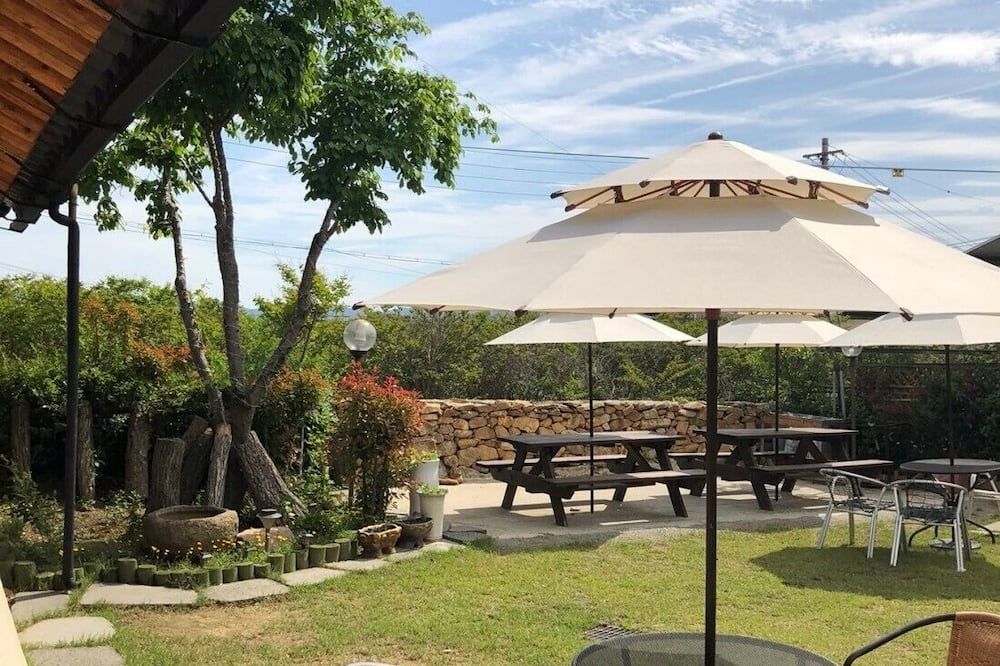 شرفة مرصوفة صورة