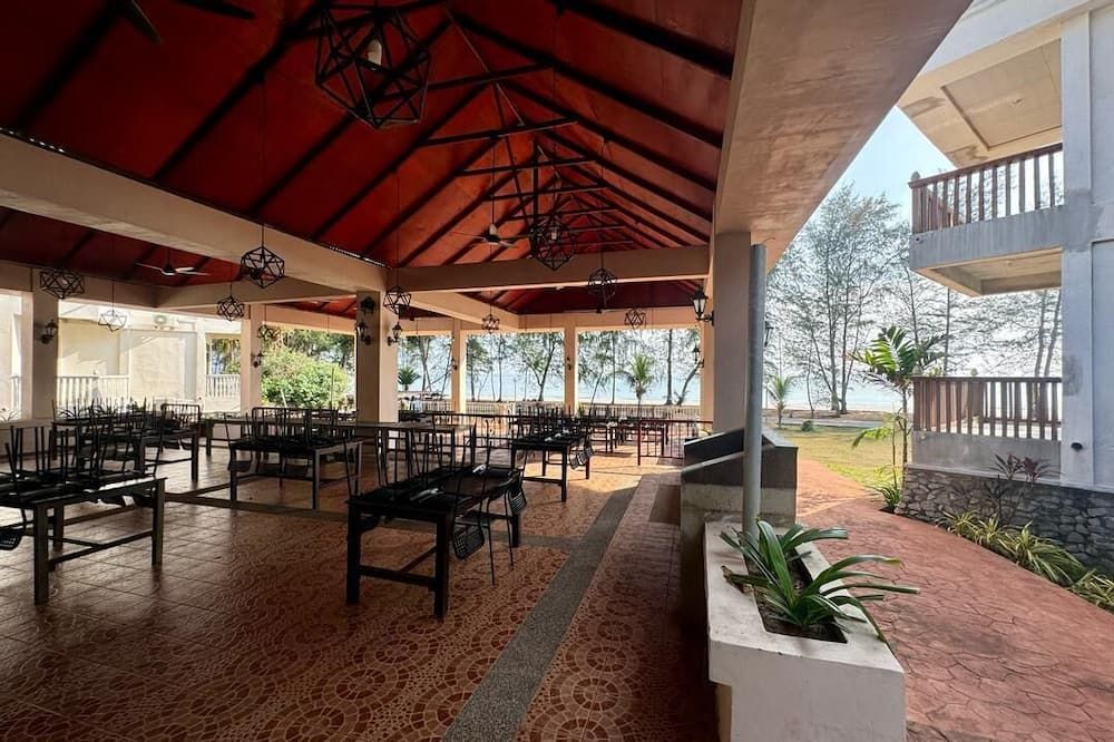 شرفة مرصوفة