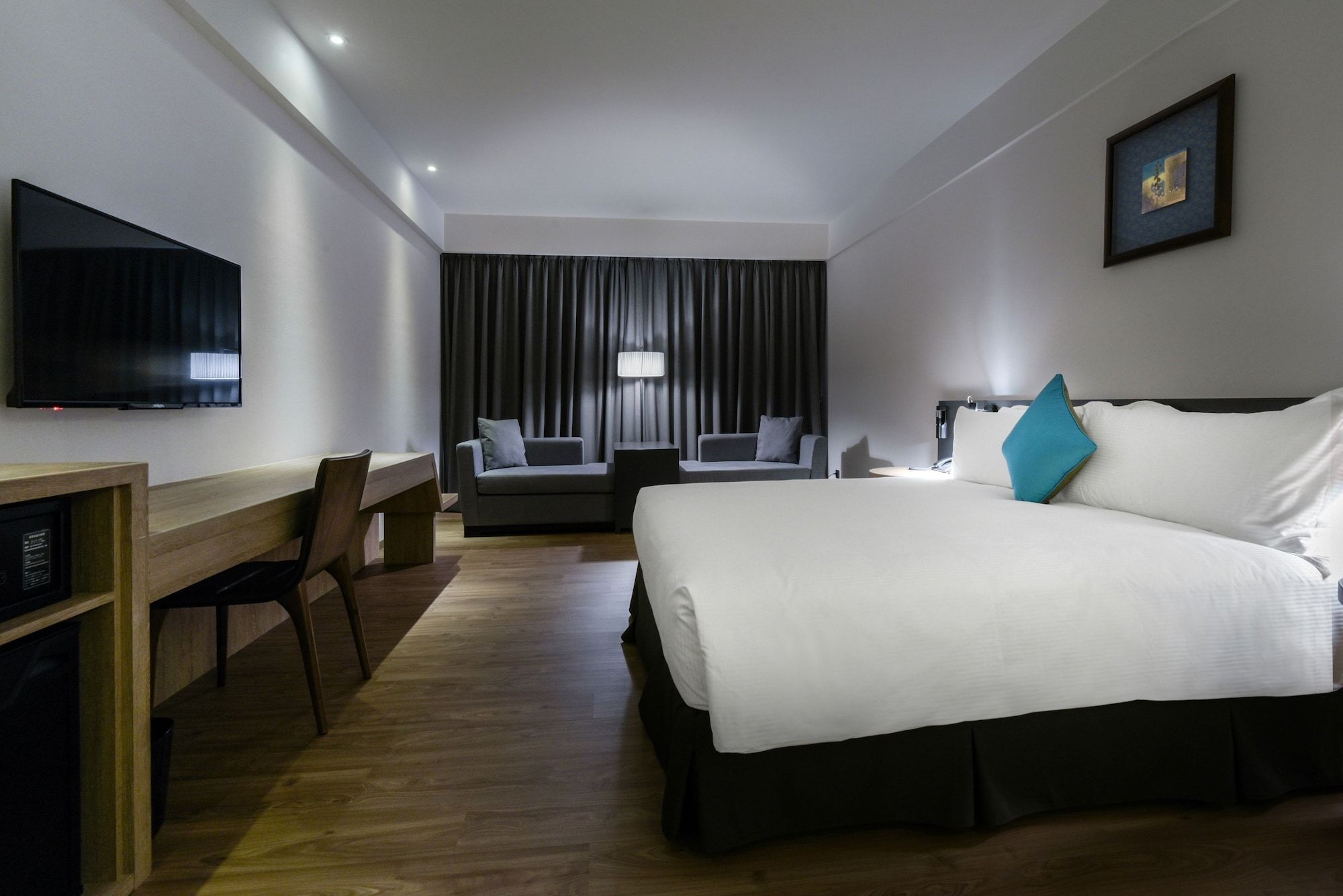 آخر