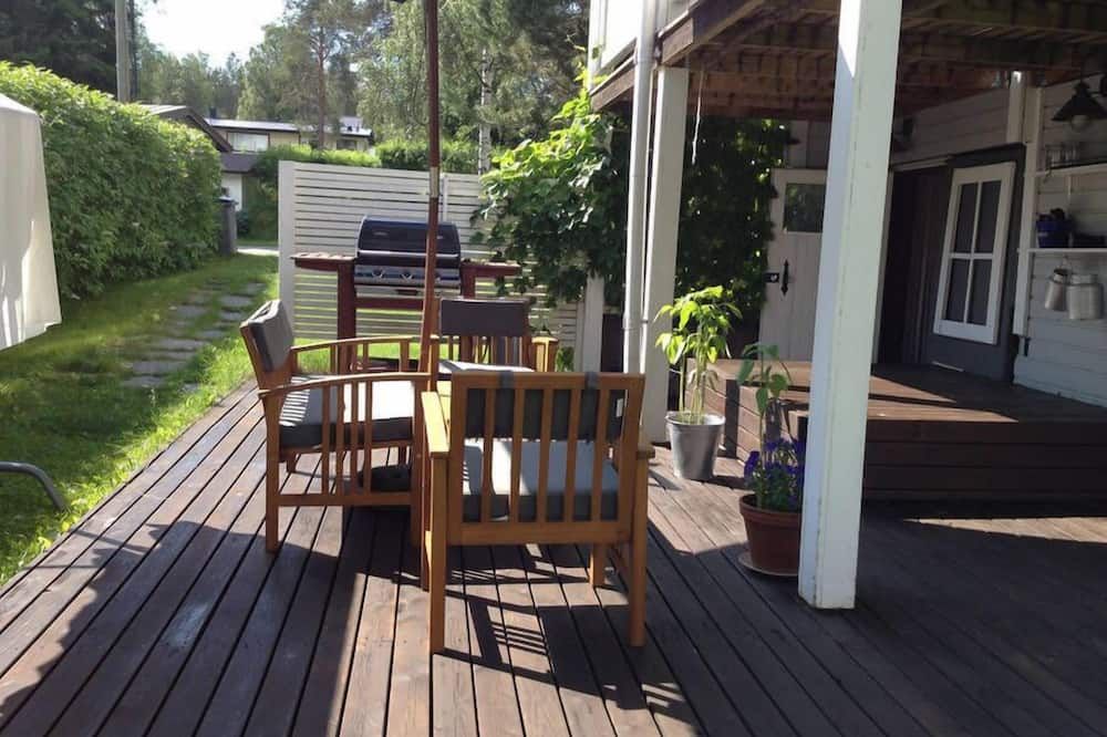 شرفة مرصوفة