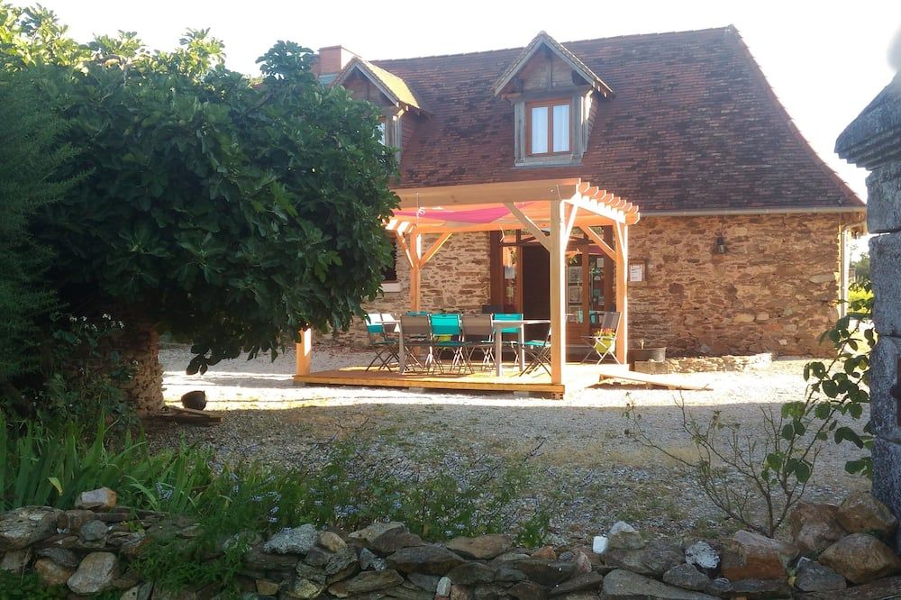 شرفة مرصوفة