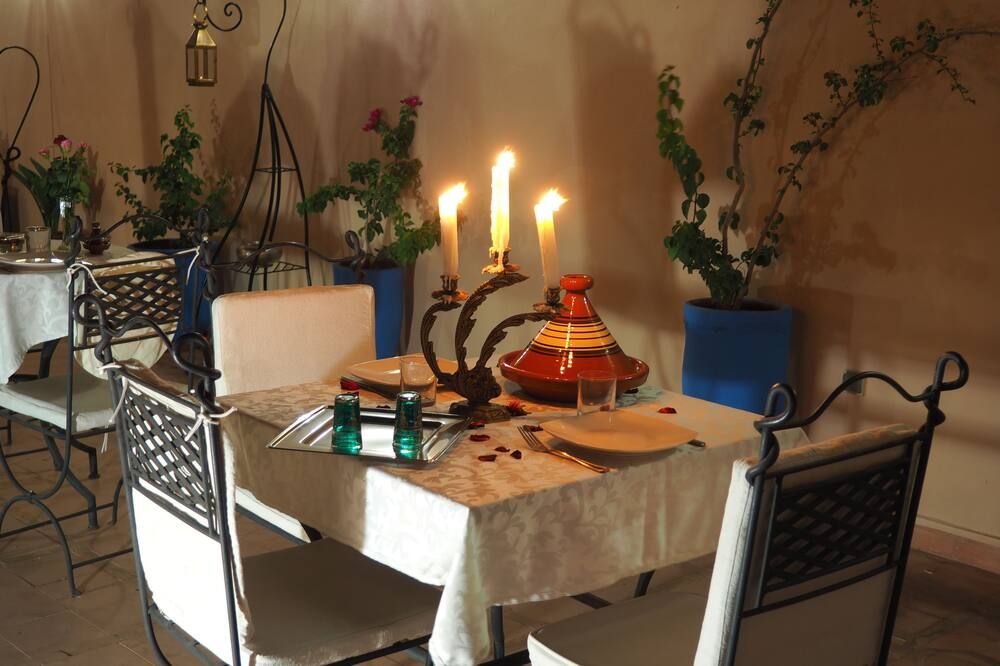 غرفة طعام