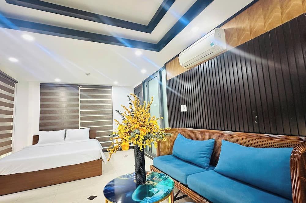 آخر