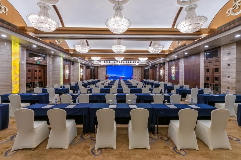 غرفة الاجتماعات