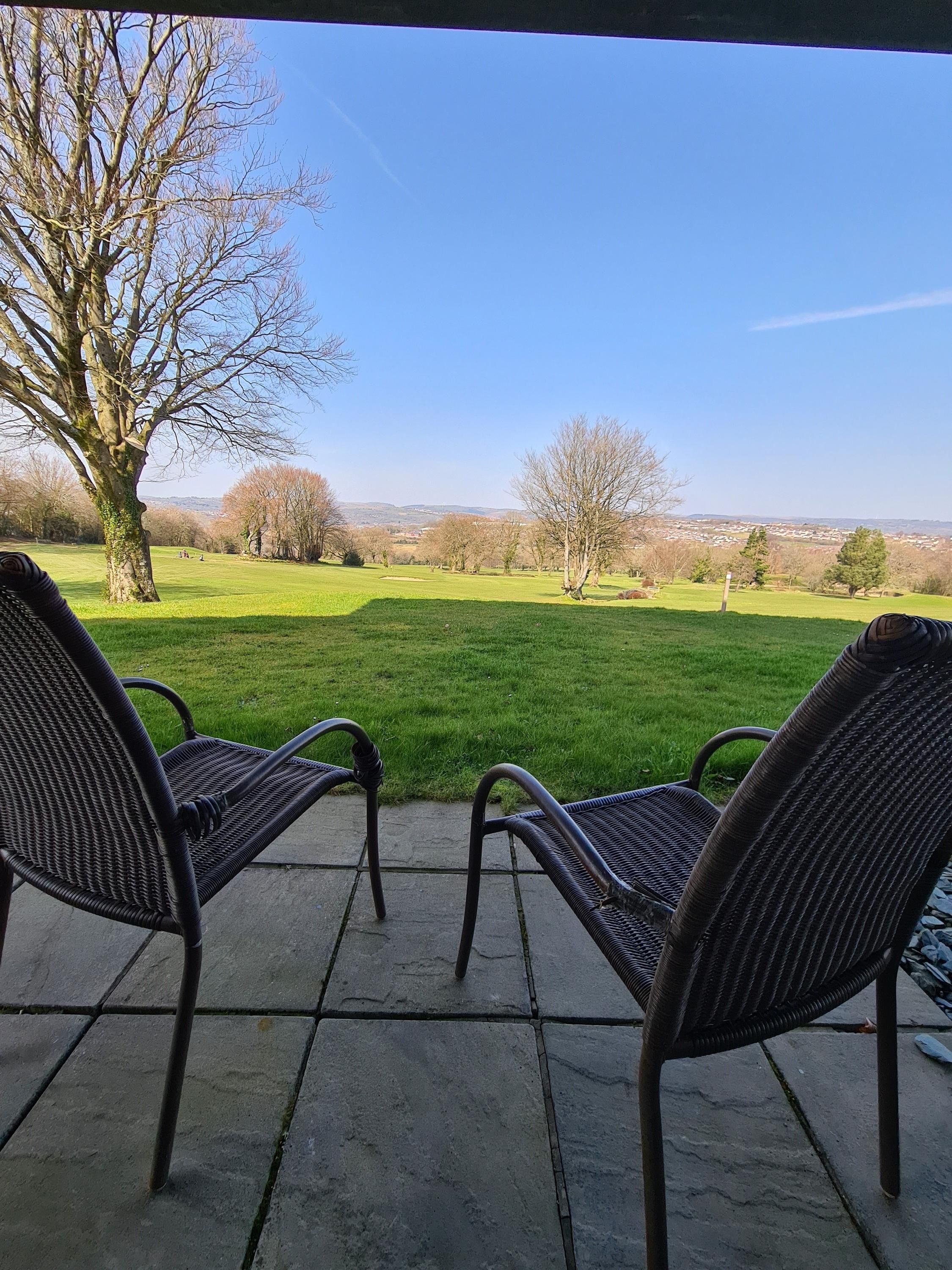 شرفة مرصوفة