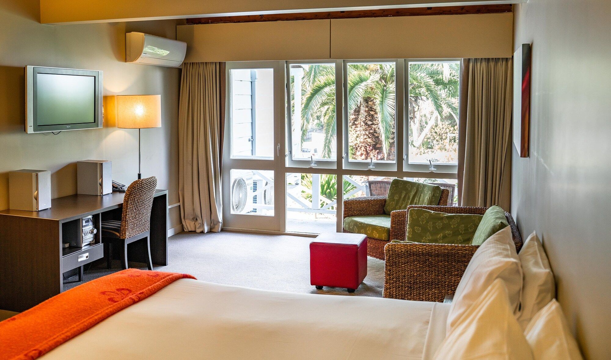 آخر