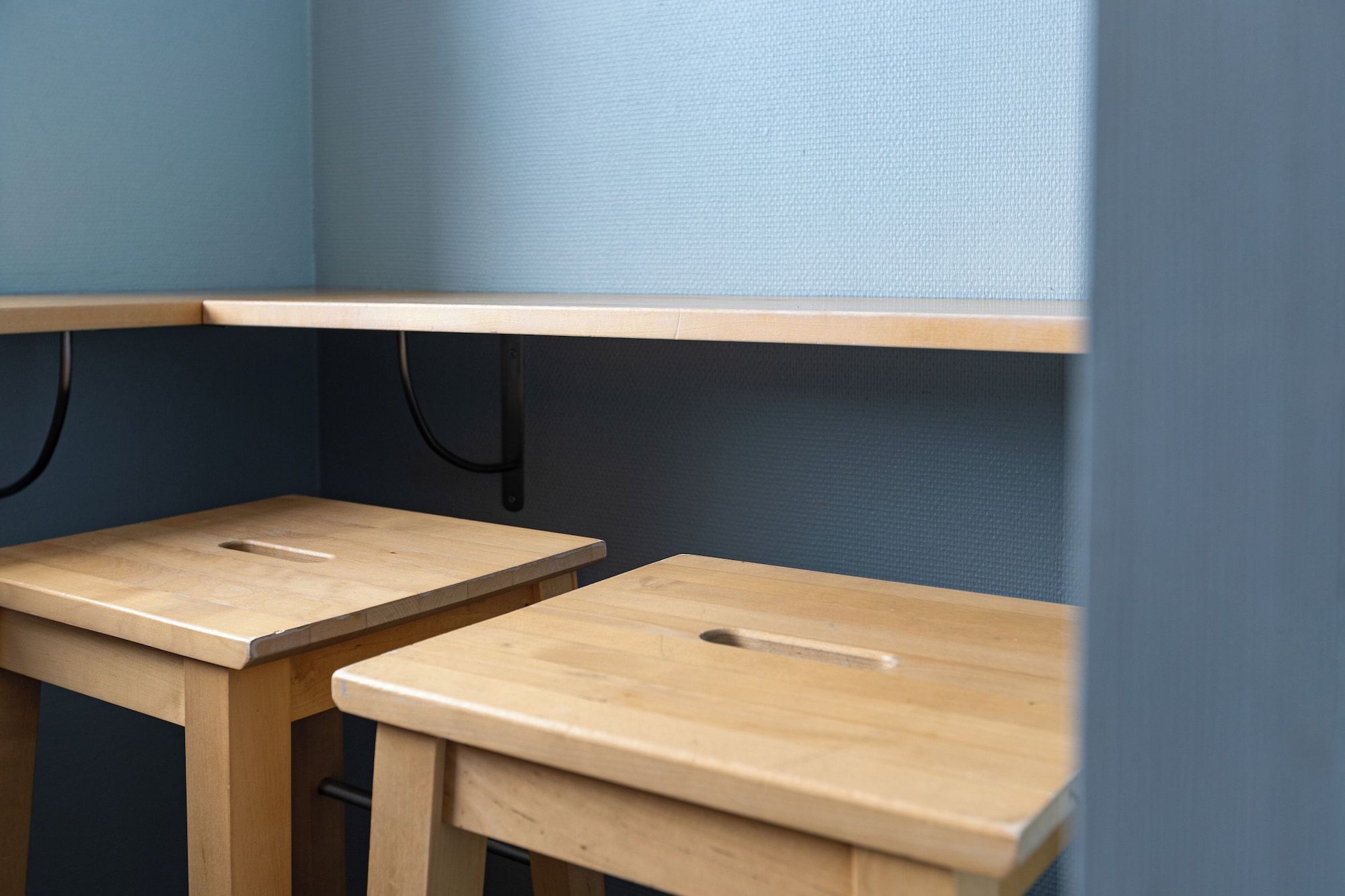 آخر