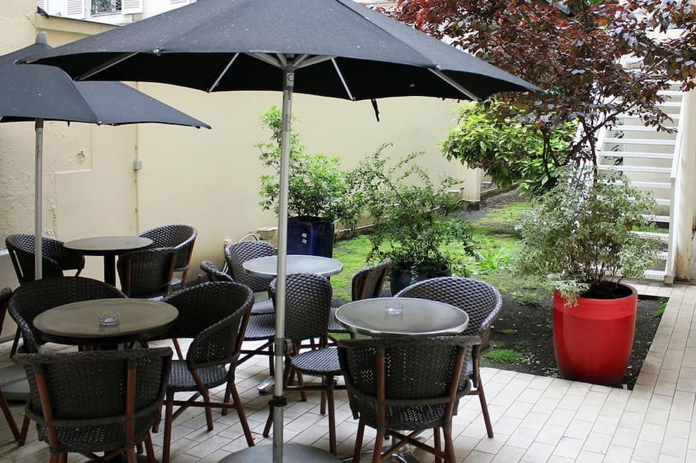 شرفة مرصوفة صورة