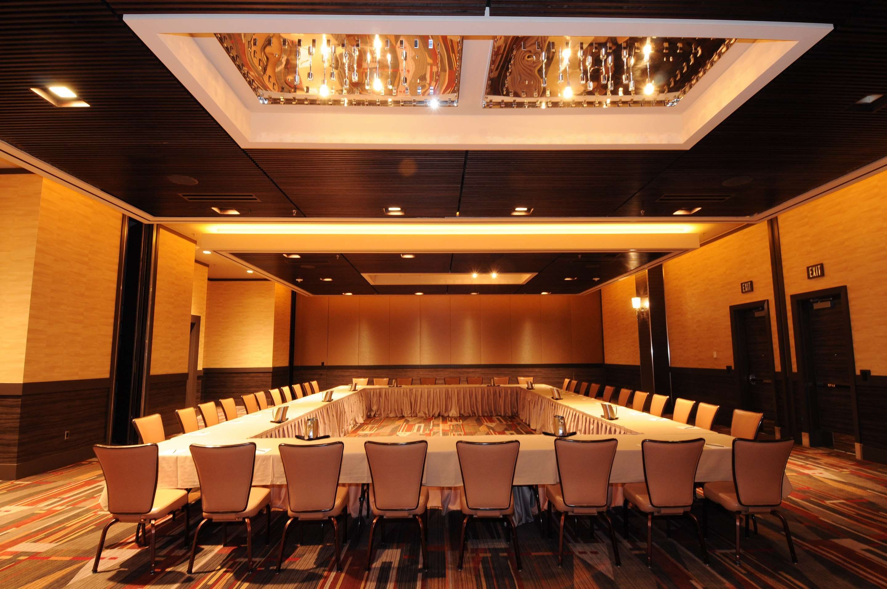 غرفة الاجتماعات