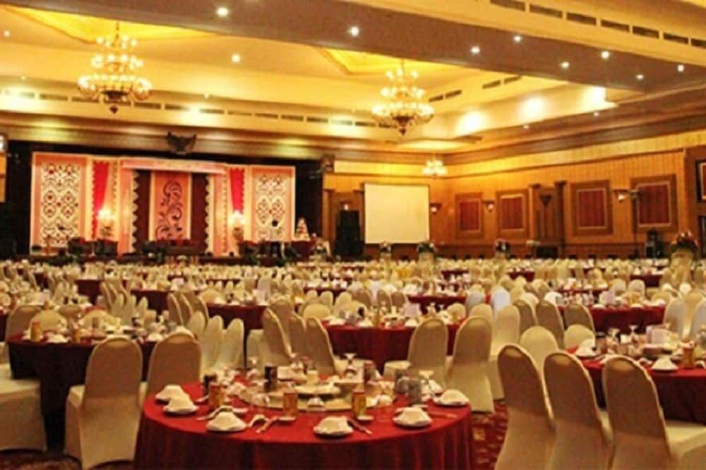 قاعة الولائم