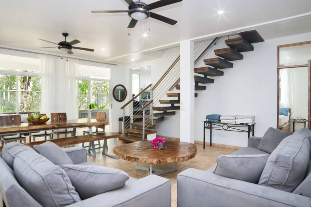 غرفة معيشة صورة