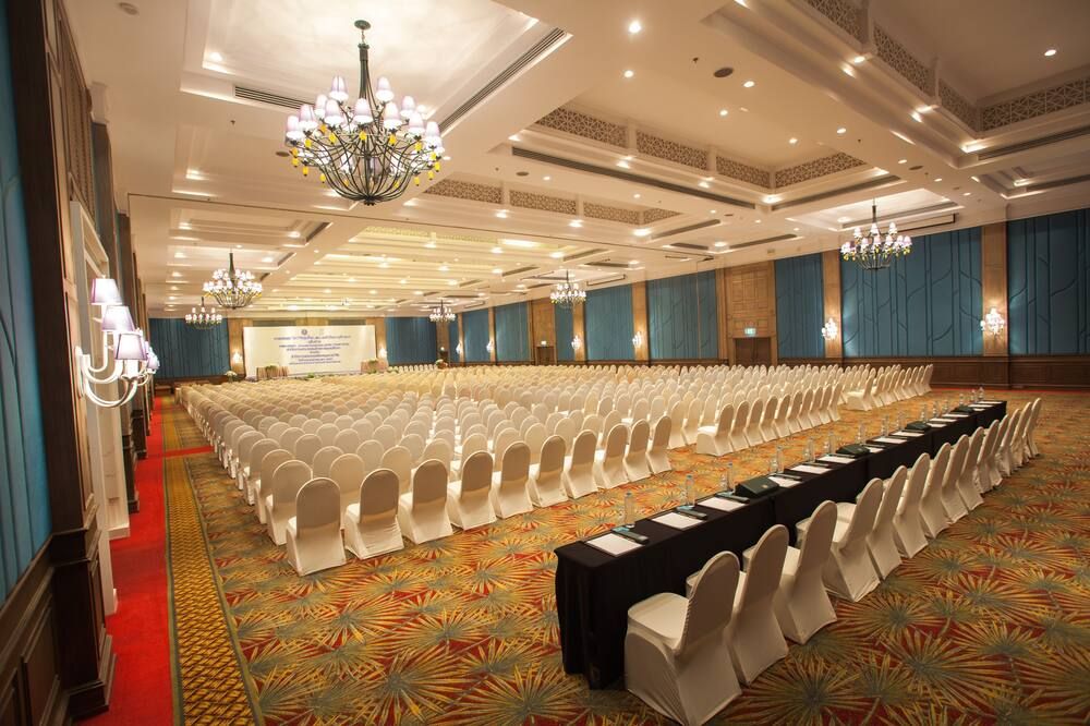 غرفة الاجتماعات