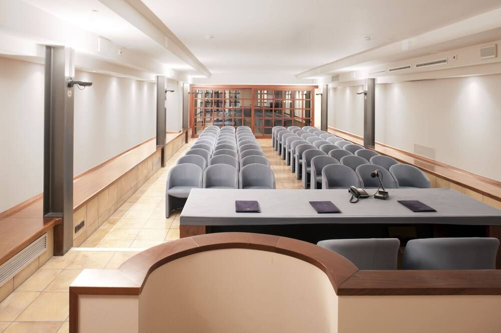 غرفة الاجتماعات