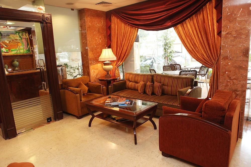 غرفة معيشة