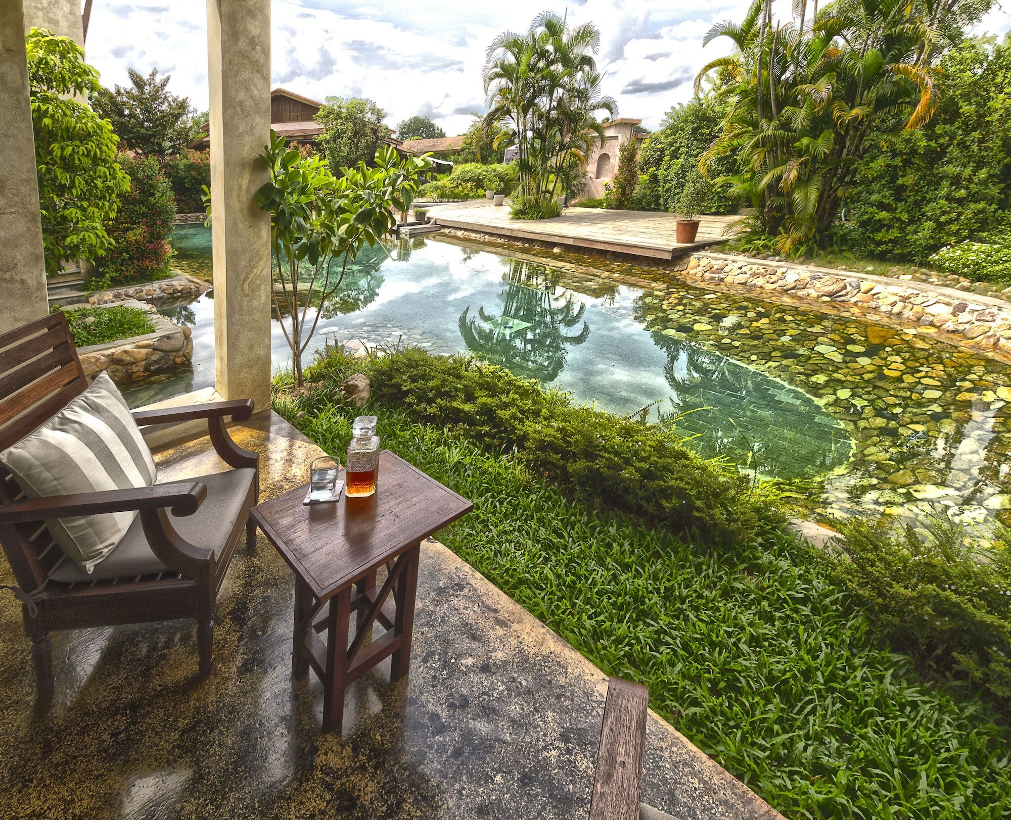 شرفة مرصوفة