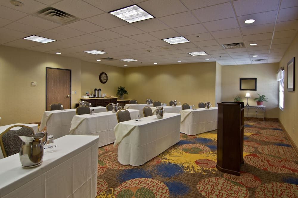 غرفة الاجتماعات