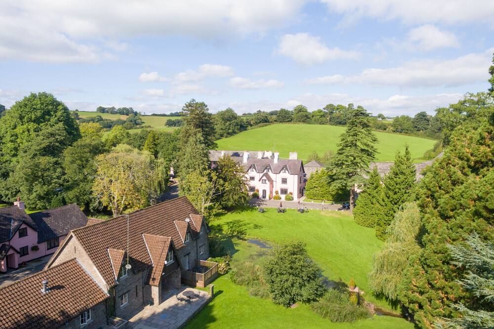 مبنى