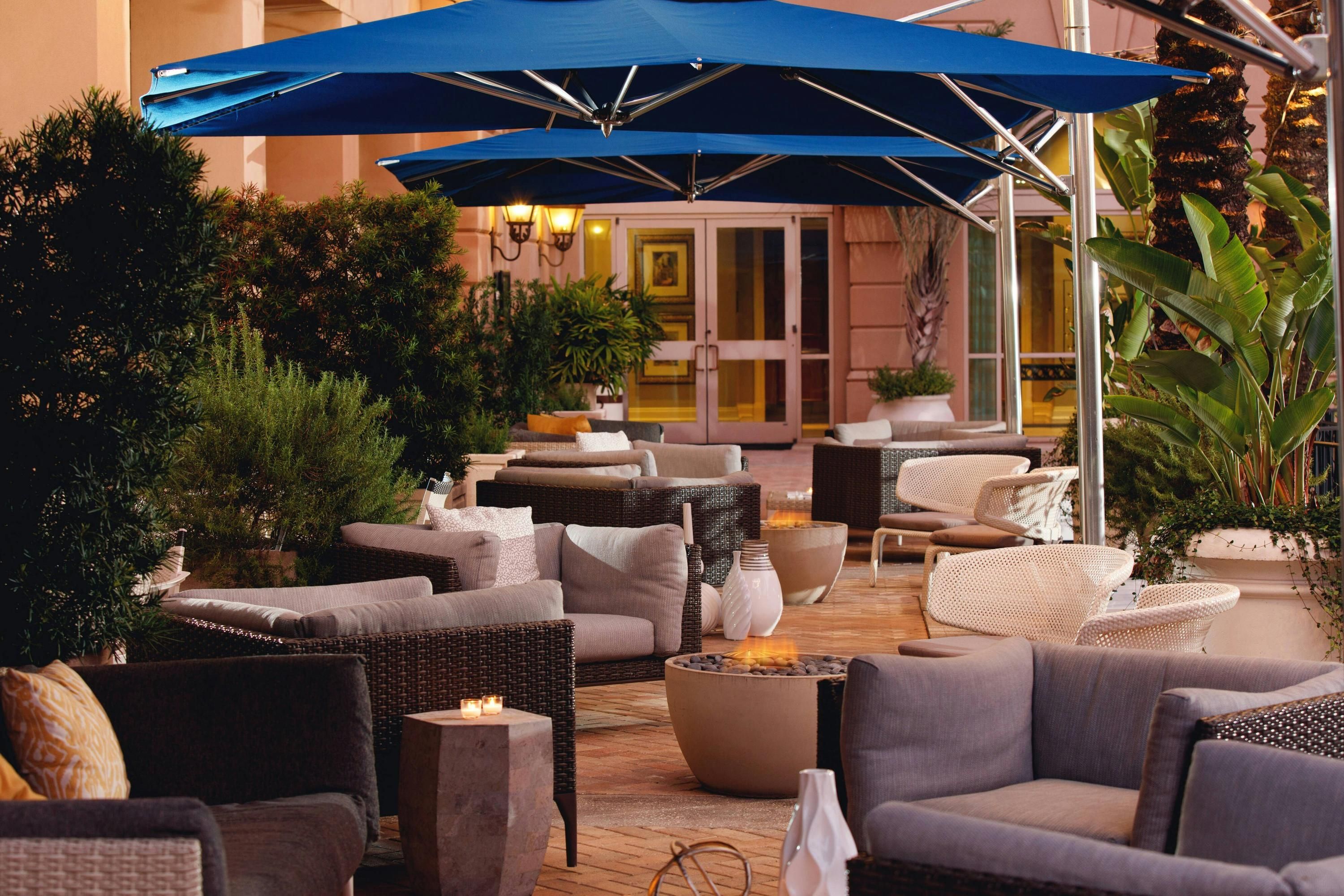 شرفة مرصوفة