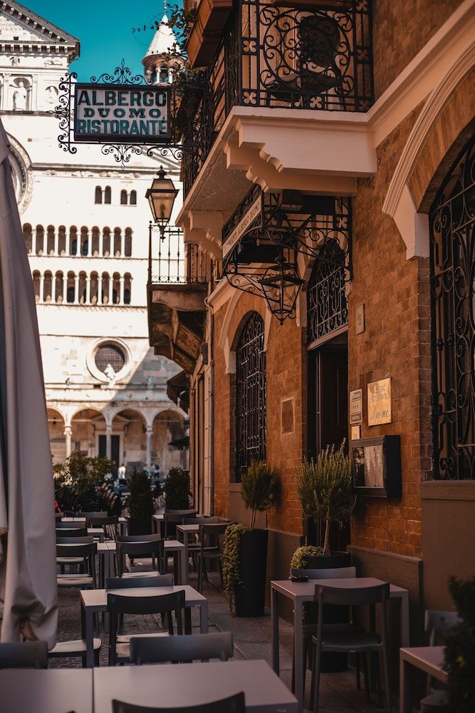 شرفة مرصوفة