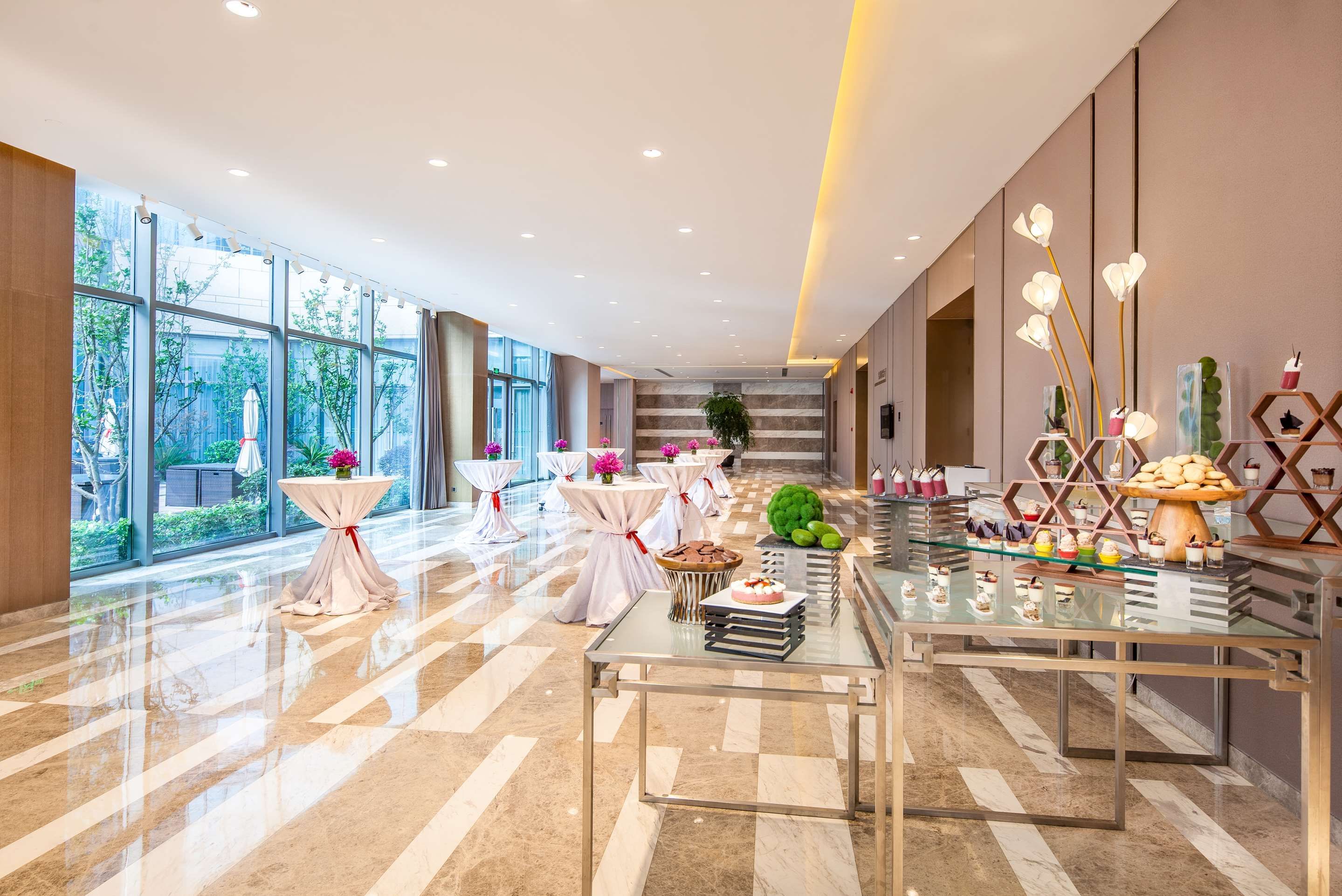 غرفة الاجتماعات