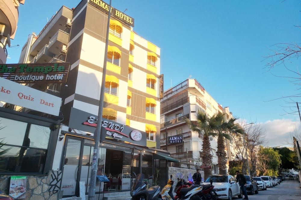مبنى