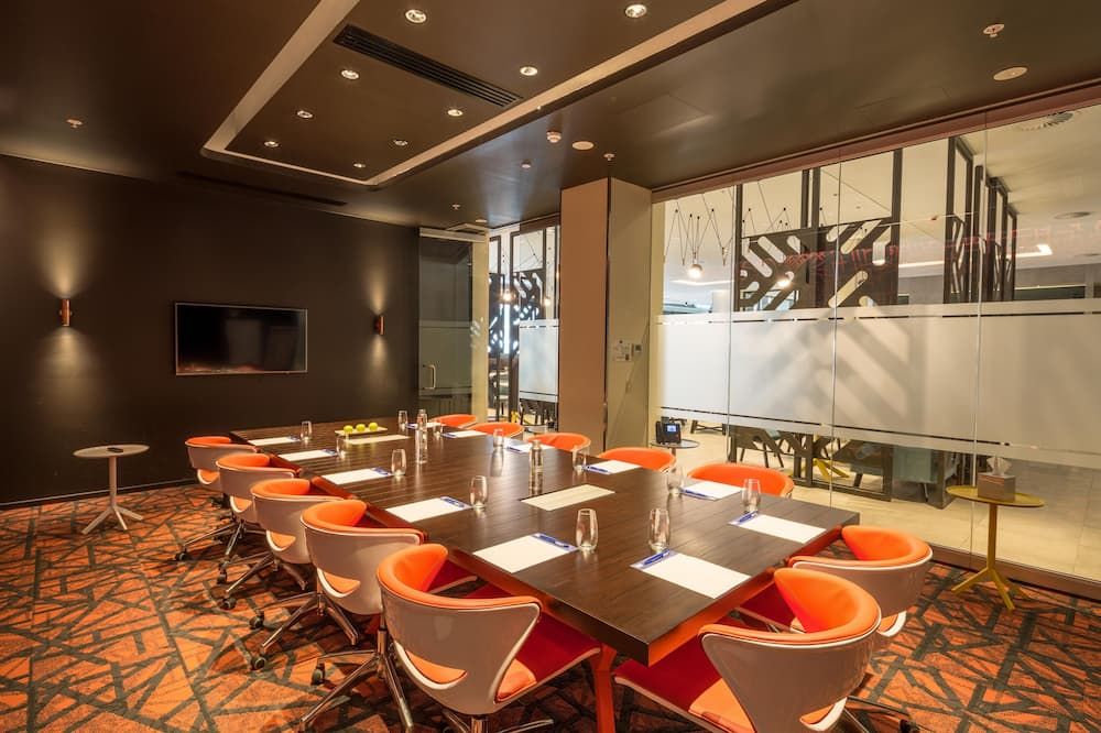 غرفة الاجتماعات