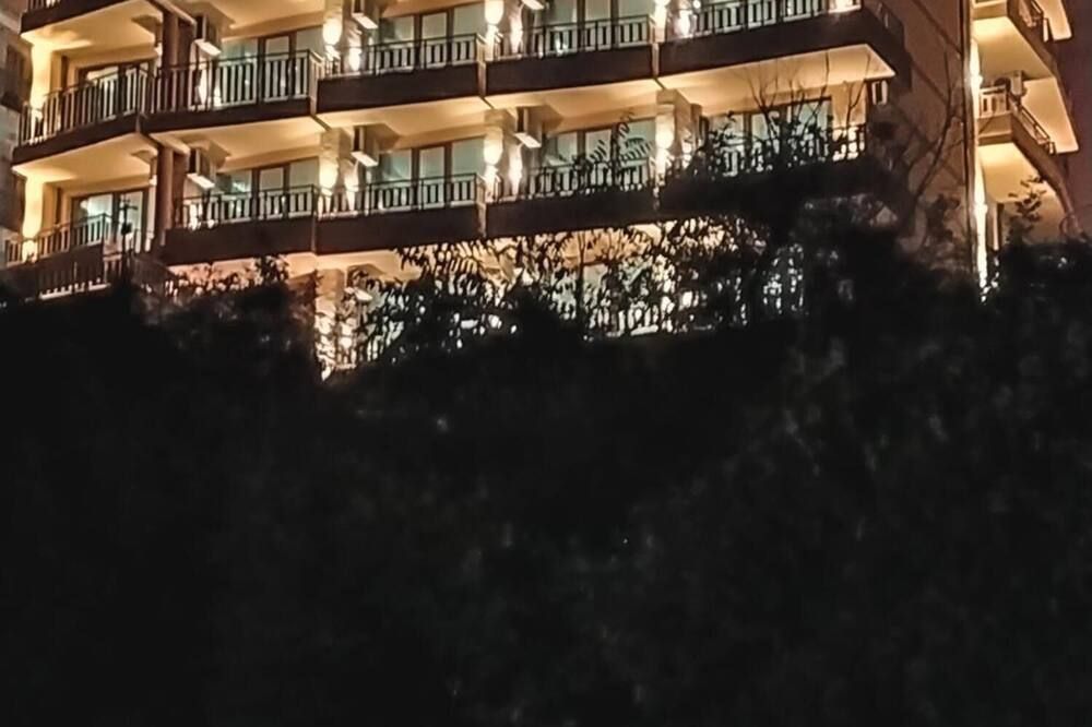 مبنى