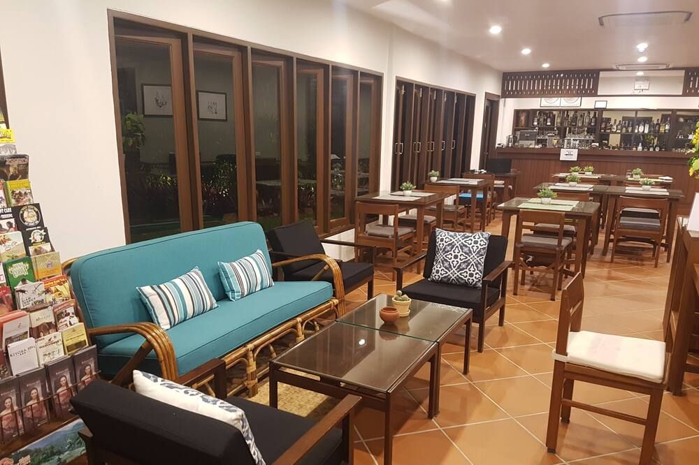 مطعم