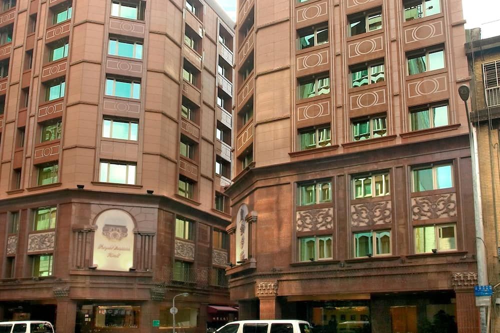 مبنى