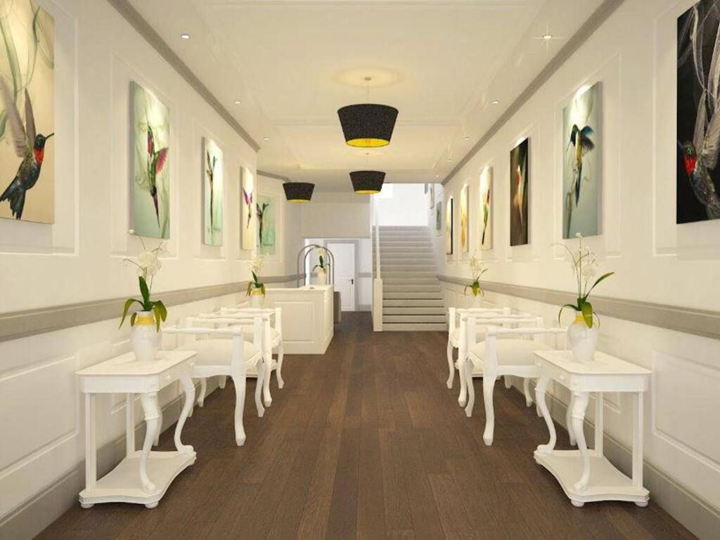 آخر