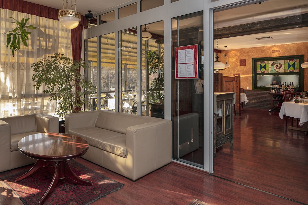 مدخل الفندق