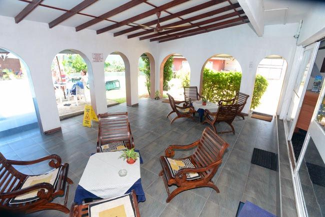 شرفة مرصوفة