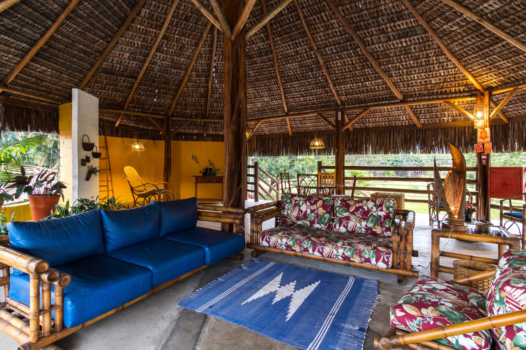 شرفة مرصوفة