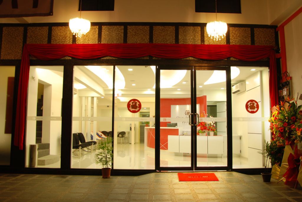 مدخل الفندق