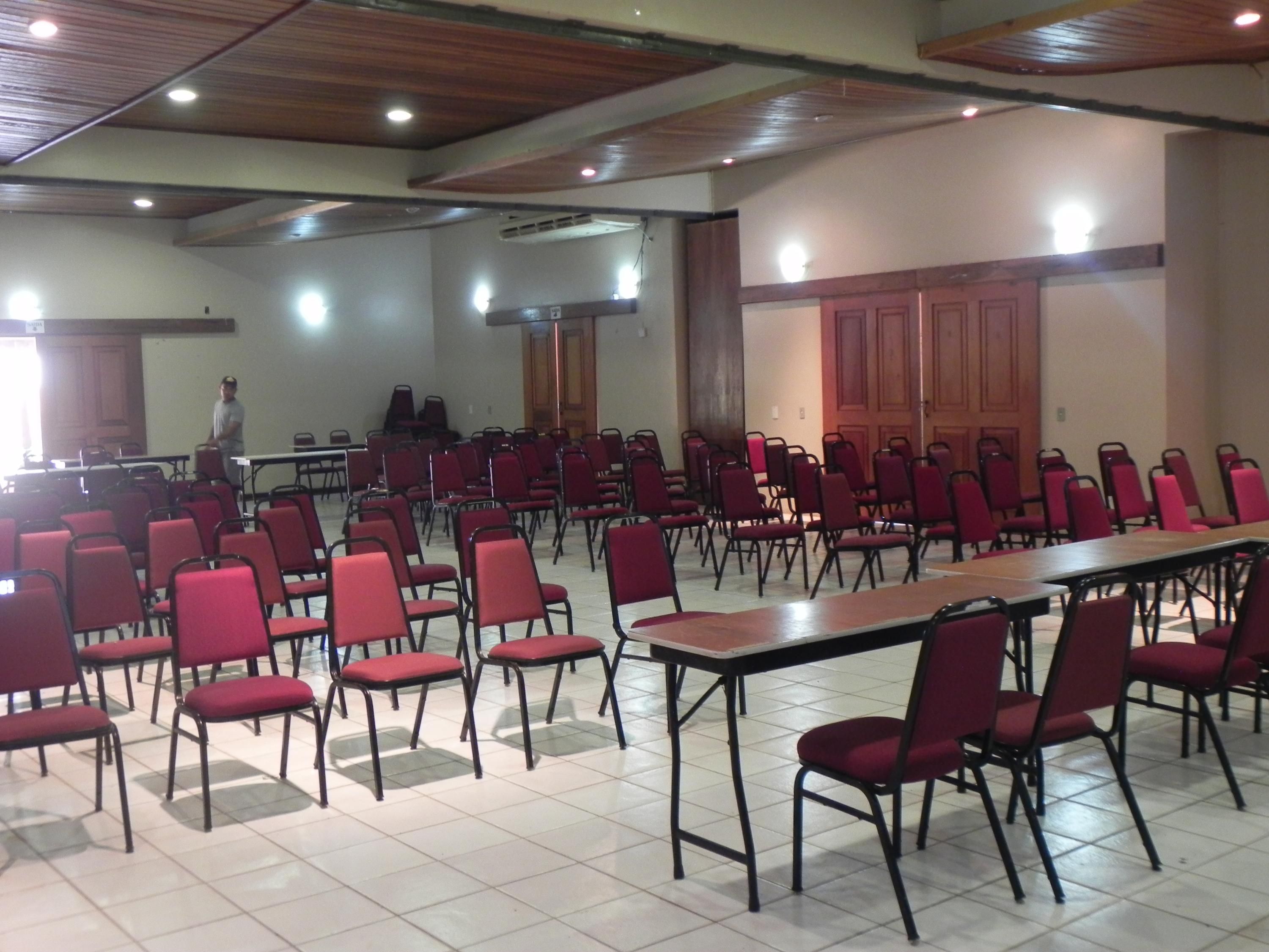 غرفة الاجتماعات