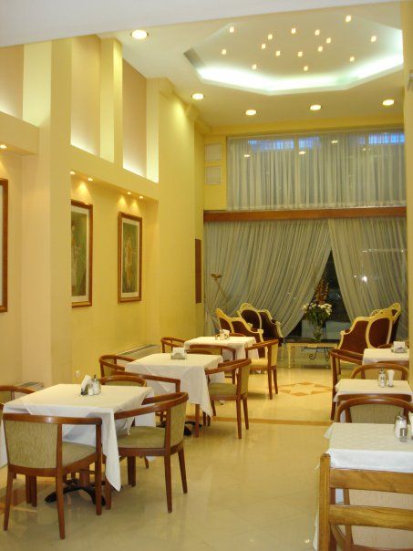 مطعم